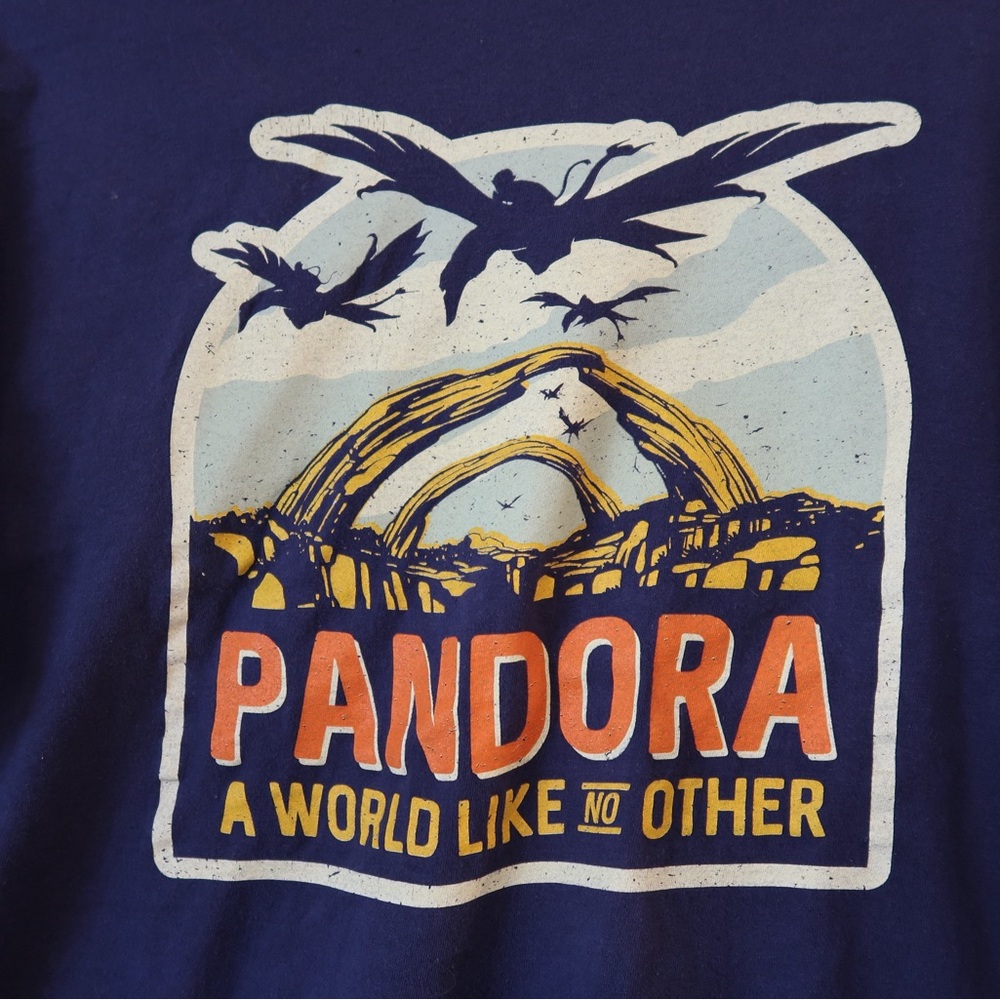 Avatar: Pandora A World Like No Other T-Shirt - Size Medium - Picture 3 of 4